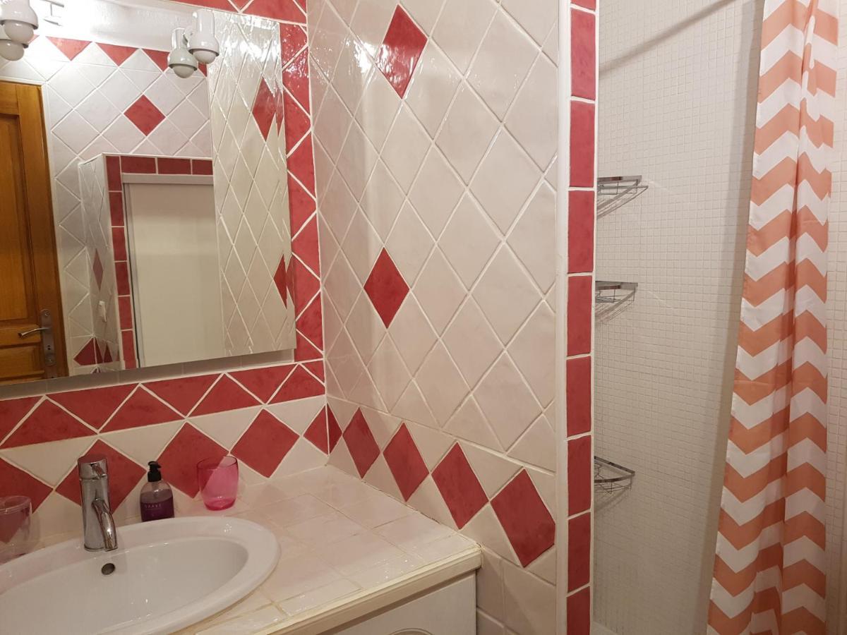 Bienvenue Chez Romane Aigueze Exteriör bild