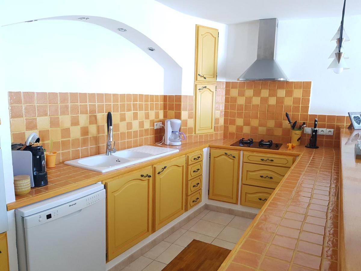 Bienvenue Chez Romane Aigueze Exteriör bild