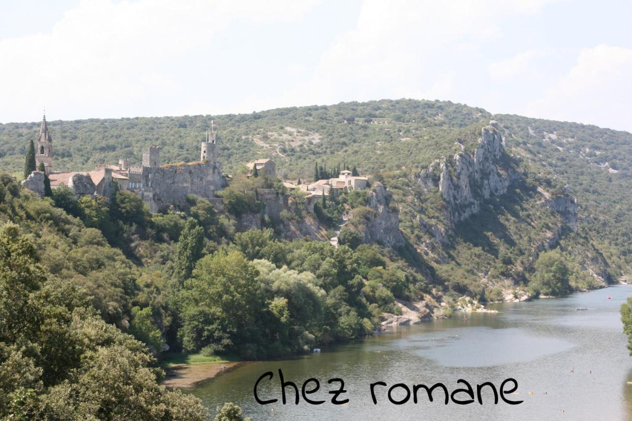 Bienvenue Chez Romane Aigueze Exteriör bild