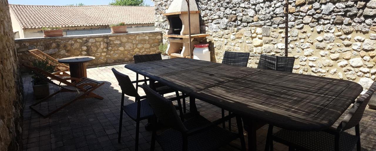 Bienvenue Chez Romane Aigueze Exteriör bild